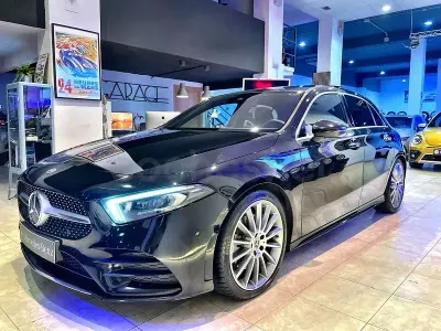 Usado Mercedes A250 224 CV (164 kW) 2022 Negro Berlina
