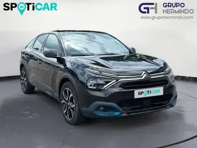Usado Citroën e-C4 Feel 100 kW (136 CV) 2021 Negro