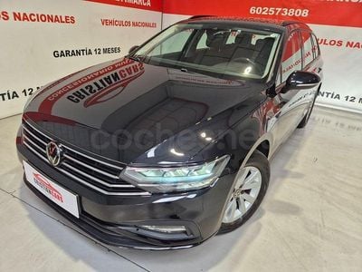 Usado VW Passat 122 CV (89 kW) 2020 Negro Familiar