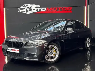 Usado BMW 528 258 CV (189 kW) 2011 Negro Berlina