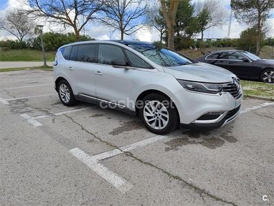 Usado Renault Espace Zen 160 CV (117 kW) 2015 Gris / plata Monovolumen