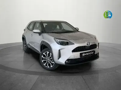 Nuevo Toyota Yaris Hybrid Active 130 CV (95 kW) 2025 Gris