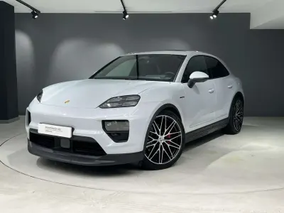 Usado Porsche Macan 380 kW (517 CV) 2025 Gris SUV
