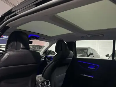 Usado Mercedes C300e 313 CV (230 kW) 2023 Negro Familiar