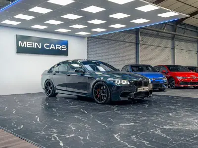 Usado BMW M5 M Sport 560 CV (411 kW) 2015 Gris / plata Berlina