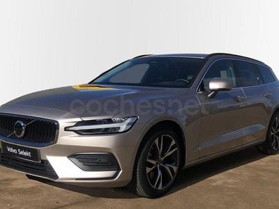 Usado Volvo V60 Core 197 CV (144 kW) 2025 Beige Familiar