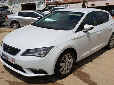 Usado Seat Leon Style 110 CV (80 kW) 2015 Blanco Utilitario