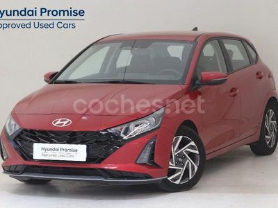 Granate Usado 2024 Hyundai i20 Berlina | 17.490 € (Precio justo)