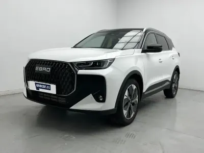 Usado Ebro s700 Luxury 147 CV (108 kW) 2025 Blanco SUV