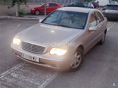 Mercedes C200