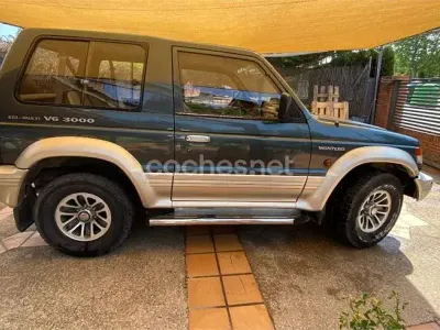 Usado Mitsubishi Montero 181 CV (133 kW) 1997 Verde SUV