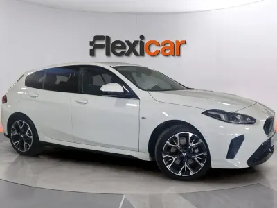 Usado BMW 120 163 CV (119 kW) 2025 Blanco Utilitario