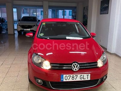 Usado VW Golf VI 140 CV (102 kW) 2009 Rojo Utilitario