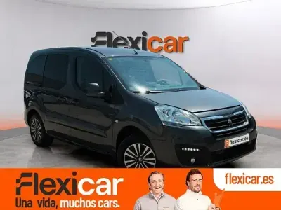 Usado Peugeot Partner Tepee Active 100 CV (73 kW) 2017 Gris Monovolumen