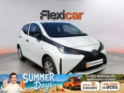 Usado Toyota Aygo X-cite 69 CV (50 kW) 2016 Blanco Utilitario