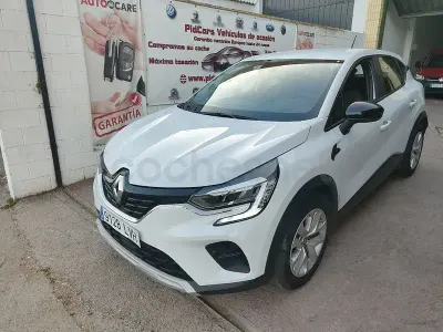 Usado Renault Captur Intens 100 CV (73 kW) 2021 Blanco SUV