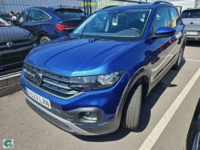 Usado VW T-Cross Advance 110 CV (80 kW) 2022 Azul SUV