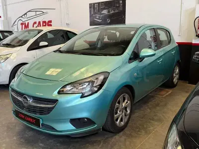 Usado Opel Corsa Excellence 90 CV (66 kW) 2015 Azul Utilitario