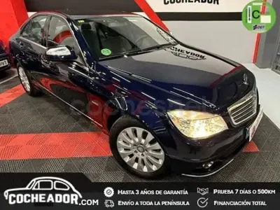 Usado Mercedes C180 Elegance 156 CV (114 kW) 2008 Azul Berlina