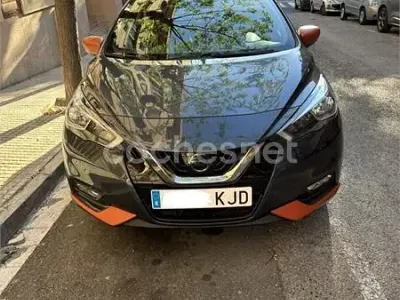 Usado Nissan Micra Acenta 90 HP (66 kW) 2018 Cinzento Citadino