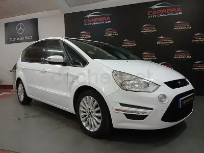Usado Ford S-MAX Limited 140 CV (102 kW) 2013 Blanco Monovolumen