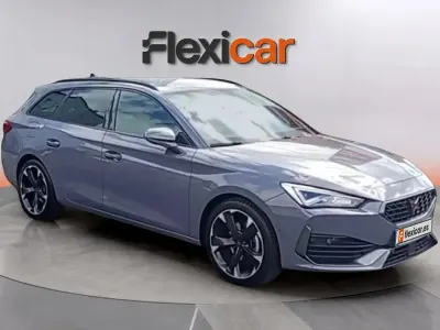 Usado Cupra Leon 150 CV (110 kW) 2023 Gris Familiar