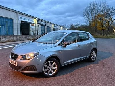 Usado Seat Ibiza Style 105 CV (77 kW) 2009 Gris / plata Berlina