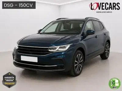 Używany VW Tiguan Life 150 KM (110 kW) 2021 Niebieski SUV