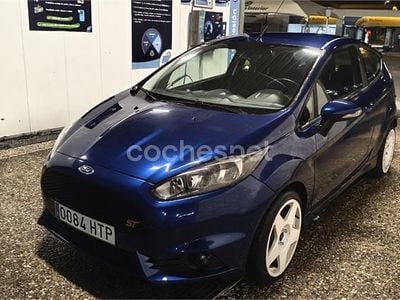 Azul Usado 2014 Ford Fiesta Trend Berlina | 7000 € (Precio justo)