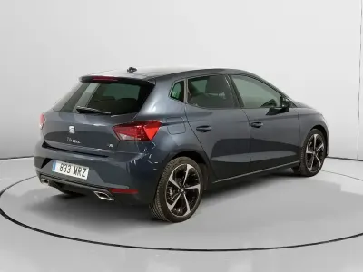 Käytetty Seat Ibiza FR 150 HP (110 kW) 2024 Harmaa Sedan