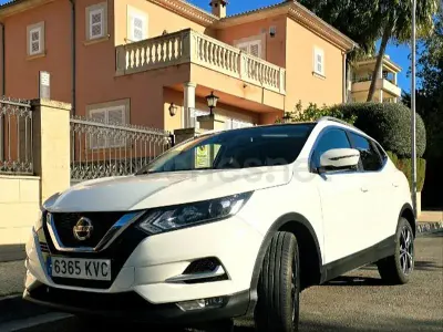 Begagnad Nissan Qashqai Tekna 160 HK (117 kW) 2019 Vit SUV