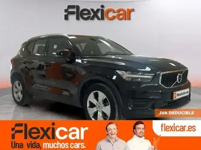 Usado Volvo XC40 Momentum 156 CV (114 kW) 2019 Negro SUV