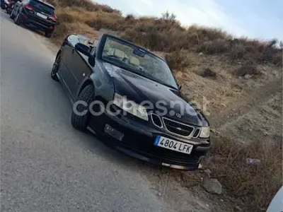 Usado Saab 9-3 Aero 210 CV (154 kW) 2004 Negro Descapotable