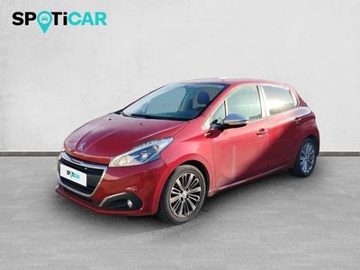 Usado Peugeot 208 Style 82 CV (60 kW) 2018 Burdeos Utilitario