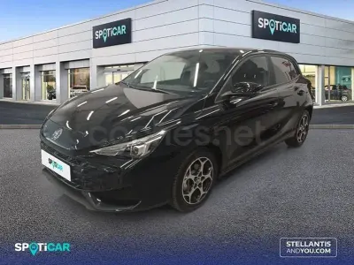 Usado MG MG3 Comfort 195 CV (143 kW) 2024 Negro Utilitario