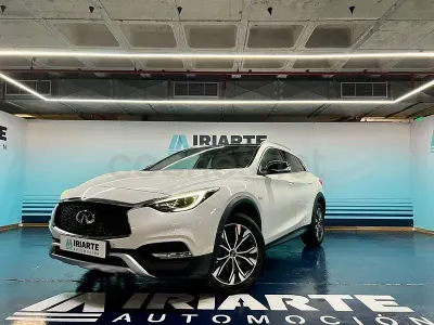 Usado Infiniti Q30 Premium 170 CV (125 kW) 2019 Blanco Berlina