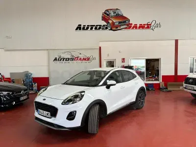 Usado Ford Puma Titanium 120 CV (88 kW) 2021 Blanco SUV