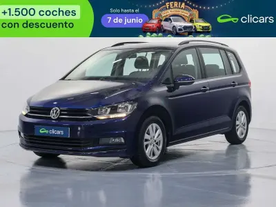 Usado VW Touran Advance 116 CV (85 kW) 2020 Azul Monovolumen