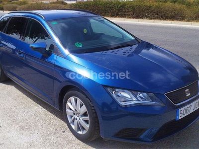 Usado Seat Leon ST Reference 105 CV (77 kW) 2016 Azul Familiar