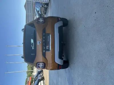 Usado Dacia Duster Prestige 131 CV (96 kW) 2020 Naranja SUV