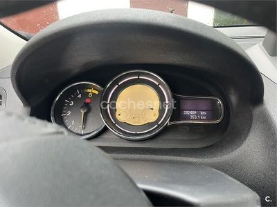 Blanco Usado 2009 Renault Mégane Dynamique Berlina | 3200 € (Precio justo)