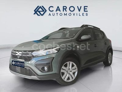 Verde Usado 2023 Dacia Sandero Essentiel Berlina | 13.990 € (Precio justo)
