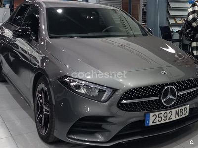 Usado Mercedes A200 150 CV (110 kW) 2022 Gris / plata Berlina
