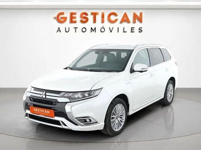 Usado Mitsubishi Outlander P-HEV Motion 224 CV (164 kW) 2020 Blanco SUV