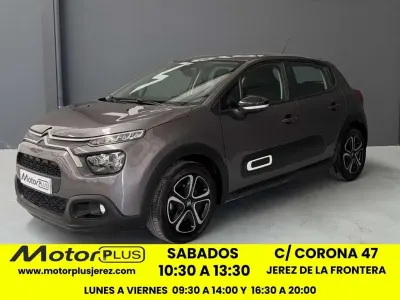Usado Citroën C3 102 CV (75 kW) 2021 Gris Utilitario