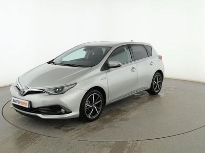 Usado Toyota Auris Hybrid Edition 136 CV (100 kW) 2017 Gris Berlina