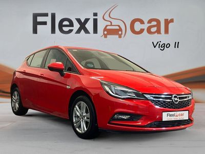 usado Opel Astra 1.0 Turbo S/S Dynamic Gasolina en Flexicar Vigo 2