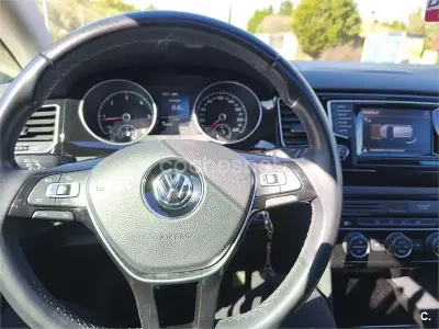 Usado VW Golf Sportsvan Edition 110 CV (80 kW) 2015 Gris / plata Monovolumen