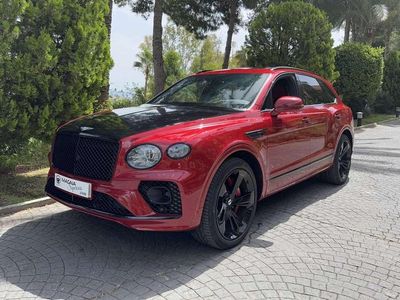 Rojo Usado 2023 Bentley Bentayga SUV | 199.000 €