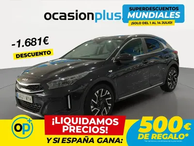 Usado Kia XCeed 100 CV (73 kW) 2025 Negro SUV